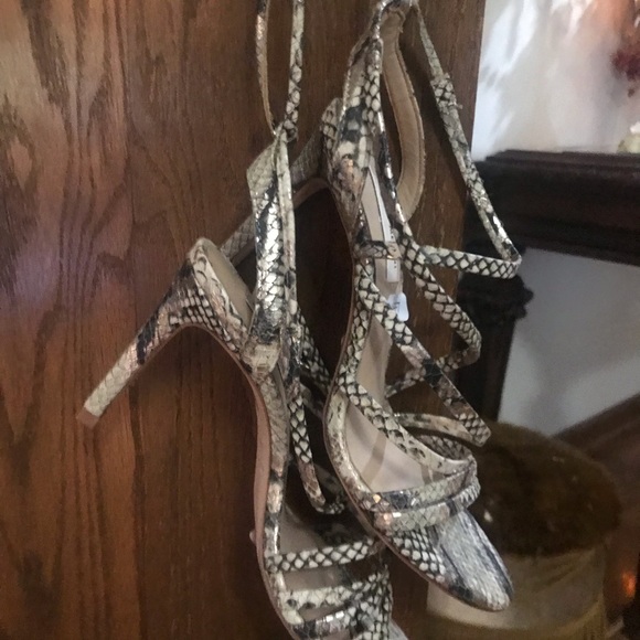 ANTONIO MELANI NEW SEXY ANKLE WRAPPING STRAPS - Picture 2 of 12